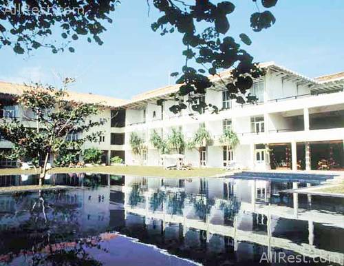 Triton Hotel 6
